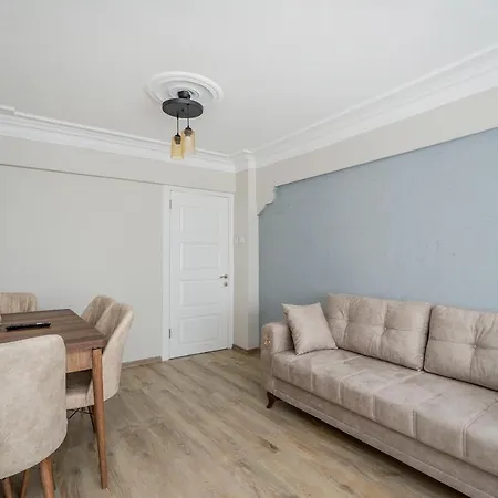 Apartment Altiparmak 4 Bedroom *